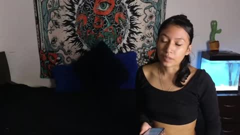 Snapshot of tony_and_sophia chatting on 5, 5, 2026 Sophia Tony online show from 5, 5, 2026