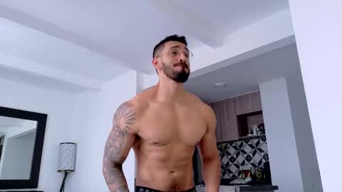 tony muscle1 online show from 28, 11, 2025