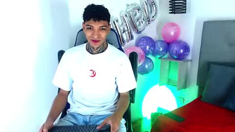 Snapshot of tony_rick_ chatting on 14, 1, 2026 Tony And Rick online show from 14, 1, 2026