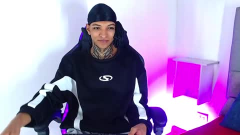 Snapshot of tony_rick_ chatting on 25, 2, 2026 Tony And Rick online show from 25, 2, 2026