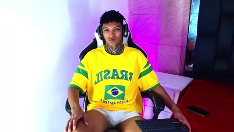 Snapshot of tony_rick_ chatting on 28, 2, 2026 Tony And Rick online show from 28, 2, 2026