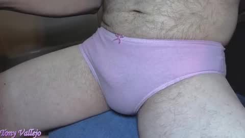 Snapshot of tony_vallejo chatting on 13, 10, 2025 Tony V online show from 13, 10, 2025