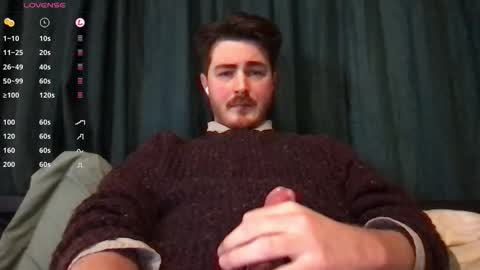 Snapshot of tonydigitt chatting on 16, 12, 2025 tonyd online show from 16, 12, 2025