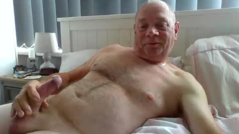 tonygib1962 online show from 2, 8, 2026
