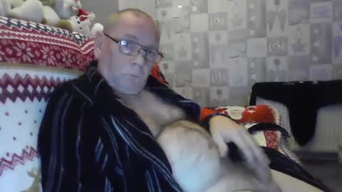 Snapshot of tonygibbson62 chatting on 7, 12, 2024 tonygibbson62 online show from 7, 12, 2024