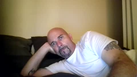 tonyizhere0211 online show from 24, 6, 2026