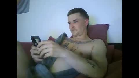 Snapshot of tonystrawberry chatting on 8, 5, 2026 tonystrawberry online show from 8, 5, 2026