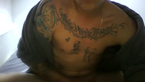 Snapshot of tonystrawberry chatting on 5, 7, 2026 tonystrawberry online show from 5, 7, 2026