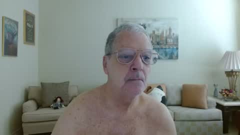 Snapshot of tonysview12000 chatting on 11, 7, 2026 tonysview12000 online show from 11, 7, 2026