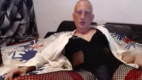 Snapshot of tonytony187 chatting on 8, 3, 2026 Osiris187 online show from 8, 3, 2026