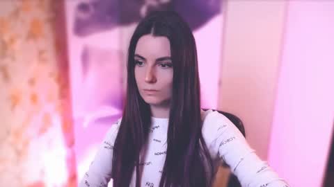 Snapshot of too_beautiful chatting on 23, 2, 2025 Elizabeth online show from 23, 2, 2025