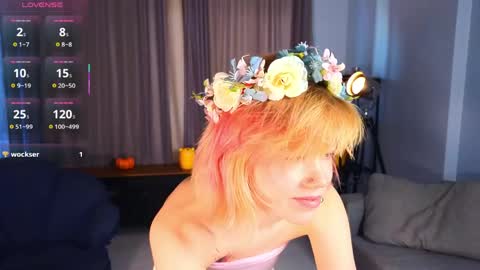 Snapshot of too_cute_blonde_girl chatting on 7, 4, 2026 Hey hey Im Megan Pvt open. Im very glad to see you here online show from 7, 4, 2026
