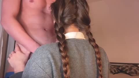 Snapshot of tooclose_toofar chatting on 2, 12, 2024 tooclose_toofar online show from 2, 12, 2024