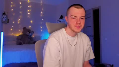 Snapshot of toohornyserj chatting on 9, 12, 2024 toohornyserj online show from 9, 12, 2024