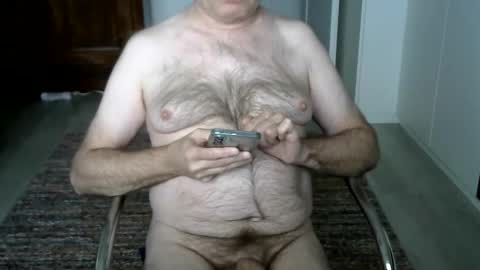 Snapshot of tooohard chatting on 13, 4, 2026 Alex online show from 13, 4, 2026