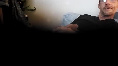 Snapshot of tooshort30w59675 chatting on 13, 11, 2025 tooshort30w59675 online show from 13, 11, 2025