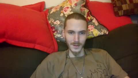 Snapshot of tootall803 chatting on 24, 9, 2025 TooTall803 online show from 24, 9, 2025