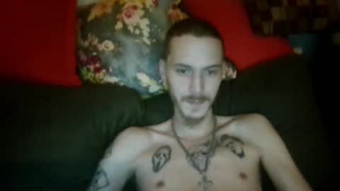 Snapshot of tootall803 chatting on 28, 9, 2025 TooTall803 online show from 28, 9, 2025