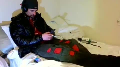 Snapshot of topdogintraining93 chatting on 12, 2, 2026 SagMeOreduceMe online show from 12, 2, 2026