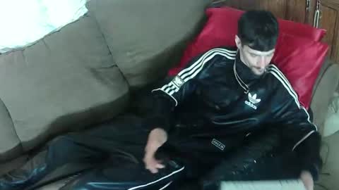 Snapshot of topdogintraining93 chatting on 24, 3, 2026 SagMeOreduceMe online show from 24, 3, 2026