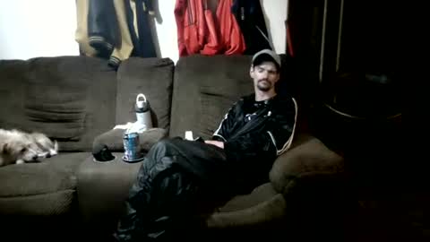 Snapshot of topdogintraining93 chatting on 9, 4, 2026 SagMeOreduceMe online show from 9, 4, 2026