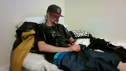 Snapshot of topdogintraining93 chatting on 14, 4, 2026 SagMeOreduceMe online show from 14, 4, 2026