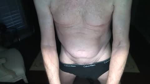 Snapshot of tops10ss chatting on 12, 4, 2026 tops10ss online show from 12, 4, 2026