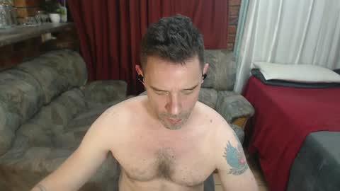 toptobottom4u online show from 6, 4, 2026