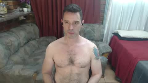 Snapshot of toptobottom4u chatting on 18, 4, 2026 toptobottom4u online show from 18, 4, 2026