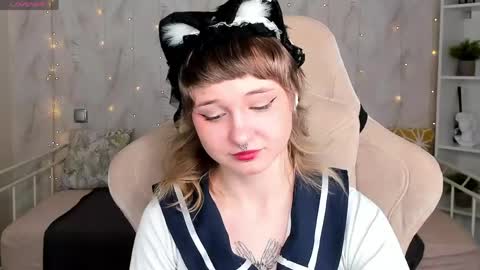 Snapshot of tori_cutie chatting on 21, 4, 2026 Tori online show from 21, 4, 2026