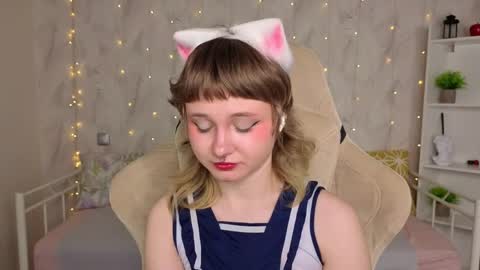 Snapshot of tori_cutie chatting on 28, 4, 2026 Tori online show from 28, 4, 2026