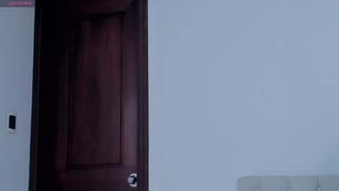 Tori Cross online show from 29, 1, 2025