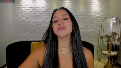 Tori Cross online show from 3, 3, 2025