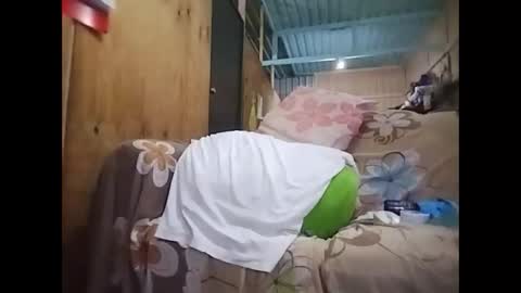 Snapshot of torito10 chatting on 15, 4, 2026 tony hot online show from 15, 4, 2026