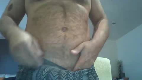 Snapshot of tork83 chatting on 21, 11, 2025 Tork 83 online show from 21, 11, 2025