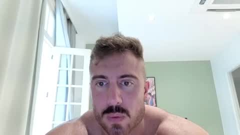 Snapshot of toro_arrapato chatting on 8, 1, 2026 toro_arrapato online show from 8, 1, 2026