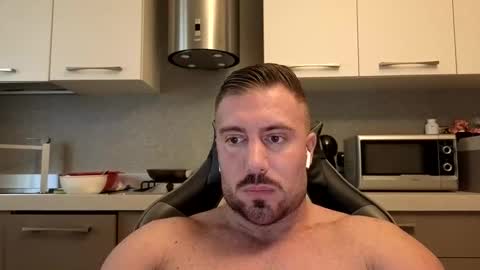 Snapshot of toro_arrapato chatting on 21, 4, 2026 toro_arrapato online show from 21, 4, 2026