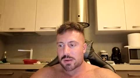 Snapshot of toro_arrapato chatting on 26, 5, 2026 toro_arrapato online show from 26, 5, 2026