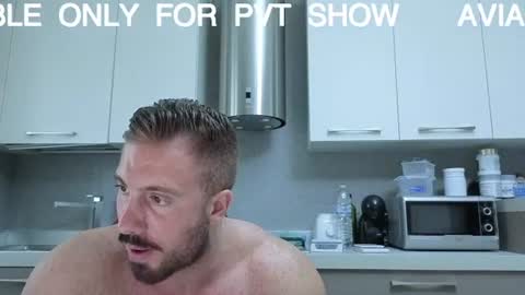 Snapshot of toro_arrapato chatting on 3, 8, 2026 toro_arrapato online show from 3, 8, 2026