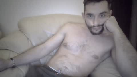 Snapshot of torrino12 chatting on 5, 1, 2025 torrino12 online show from 5, 1, 2025