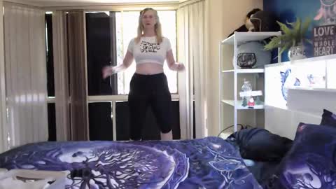 Milly online show from 16, 11, 2025