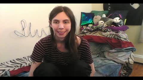Snapshot of totalfuckingadorable chatting on 7, 5, 2026 Luna online show from 7, 5, 2026