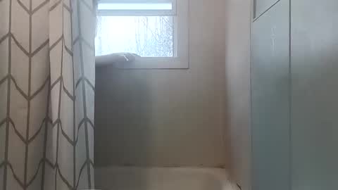 Snapshot of totallyawesome_65 chatting on 25, 3, 2026 totallyawesome_65 online show from 25, 3, 2026