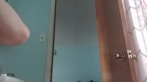 Snapshot of totallyawesome_65 chatting on 2, 4, 2026 totallyawesome_65 online show from 2, 4, 2026