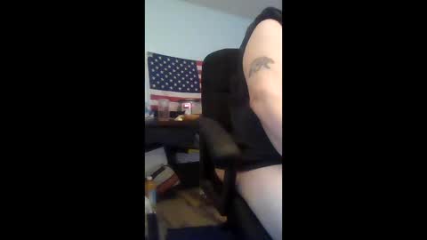 Snapshot of totallyawesome_65 chatting on 23, 4, 2026 totallyawesome_65 online show from 23, 4, 2026