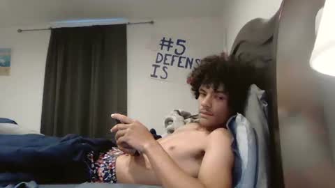 Snapshot of totxxx335 chatting on 15, 9, 2025 totxxx335 online show from 15, 9, 2025