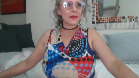 Snapshot of totypink chatting on 19, 9, 2025 TotyPink online show from 19, 9, 2025