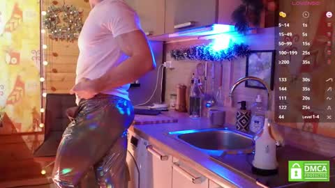 Snapshot of touch_of_eros chatting on 25, 1, 2025 Paul online show from 25, 1, 2025