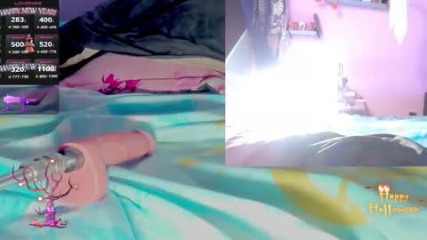 Snapshot of touk_kira chatting on 14, 10, 2025 touk_kira online show from 14, 10, 2025