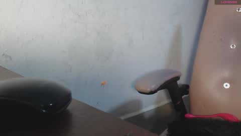 Snapshot of toxxxic_cams chatting on 10, 11, 2025 toxca69 online show from 10, 11, 2025